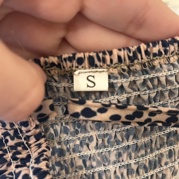 Lightweight Dress - Picture 7 of 7